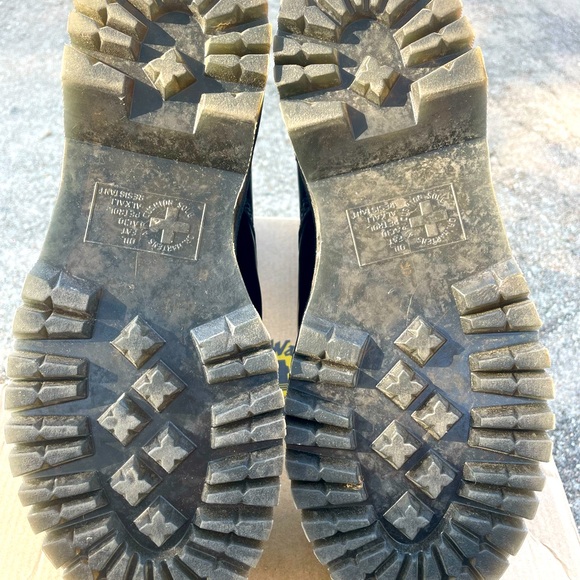 Dr. Martens Black Glossy Combat Boots with Chunky Sole - Picture 5 of 5